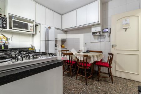 Apartamento à venda com 162m², 3 quartos e 1 vaga Apartamento à venda com 162m², 3 quartos e 1 vagaCozinha