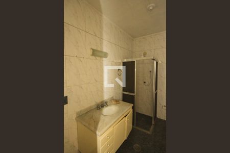 Casa à venda com 80m², 2 quartos e 2 vagas Casa à venda com 80m², 2 quartos e 2 vagasBanheiro