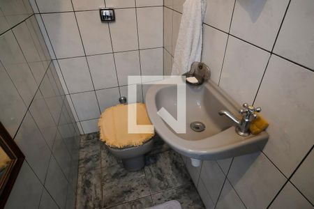 Casa à venda com 98m², 2 quartos e 1 vagaLavabo
