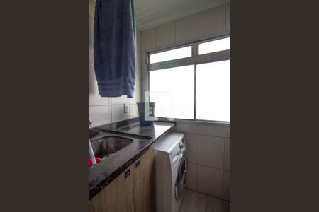 Apartamento à venda com 55m², 2 quartos e 1 vaga Apartamento à venda com 55m², 2 quartos e 1 vagaCozinha-Lavanderia