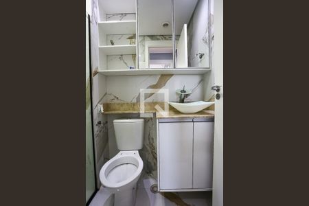 Apartamento à venda com 41m², 2 quartos e 1 vaga Apartamento à venda com 41m², 2 quartos e 1 vagaBanheiro