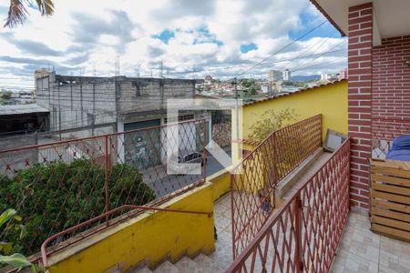 Varanda de casa à venda com 3 quartos, 300m² em Aparecida, Belo Horizonte