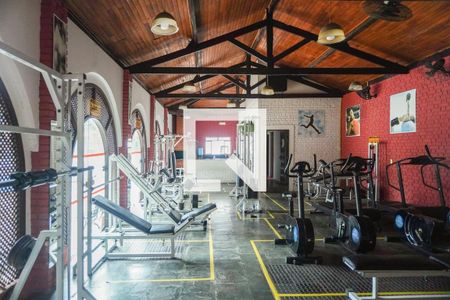 Apartamento para alugar com 56m², 2 quartos e 1 vaga Apartamento para alugar com 56m², 2 quartos e 1 vagaÁrea comum - Academia