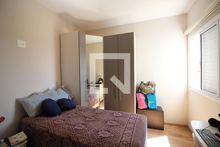 Apartamento à venda com 68m², 2 quartos e 2 vagasQuarto 2