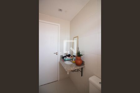 Apartamento à venda com 68m², 2 quartos e 2 vagasBanheiro Social