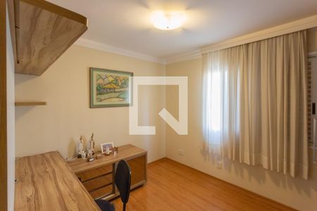 Quarto 1 de apartamento à venda com 4 quartos, 131m² em Funcionários, Belo Horizonte