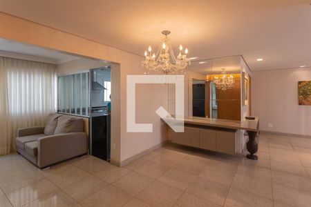Sala de apartamento à venda com 4 quartos, 131m² em Funcionários, Belo Horizonte