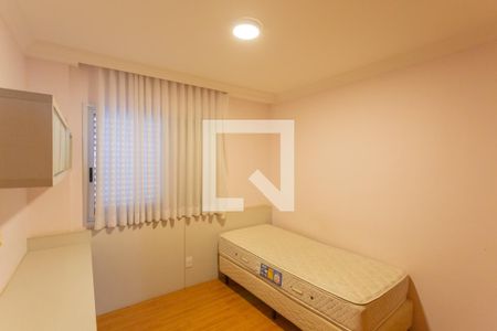 Apartamento à venda com 131m², 4 quartos e 3 vagas Apartamento à venda com 131m², 4 quartos e 3 vagasQuarto 2