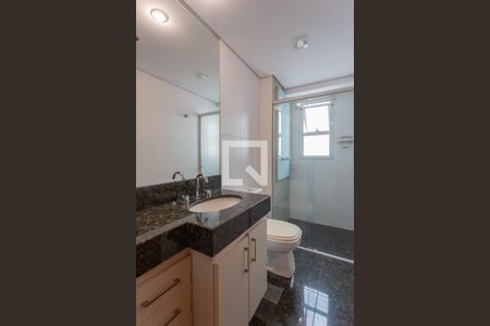 Apartamento à venda com 131m², 4 quartos e 3 vagas Apartamento à venda com 131m², 4 quartos e 3 vagasBanheiro