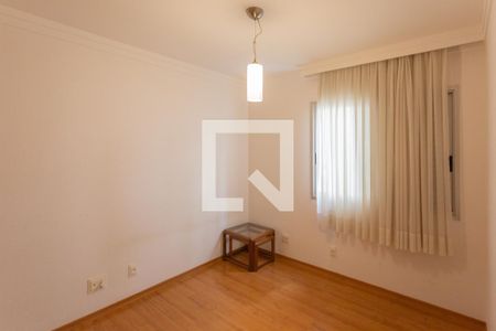 Apartamento à venda com 131m², 4 quartos e 3 vagas Apartamento à venda com 131m², 4 quartos e 3 vagasQuarto 4