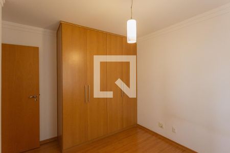 Apartamento à venda com 131m², 4 quartos e 3 vagas Apartamento à venda com 131m², 4 quartos e 3 vagasQuarto 4