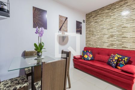 Sala de apartamento para alugar com 1 quarto, 42m² em Vila Ipiranga, Porto Alegre