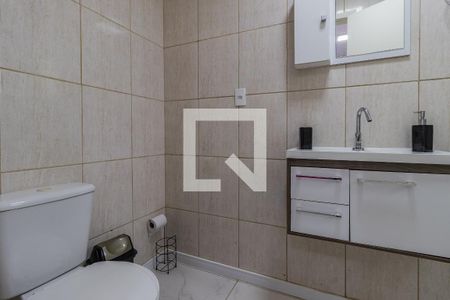 Banheiro de apartamento para alugar com 1 quarto, 42m² em Vila Ipiranga, Porto Alegre