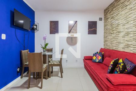 Sala de apartamento para alugar com 1 quarto, 42m² em Vila Ipiranga, Porto Alegre