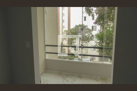 Varanda Sala de apartamento à venda com 2 quartos, 57m² em Veloso, Osasco