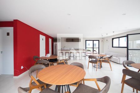 Apartamento para alugar com 55m², 2 quartos e 1 vaga Apartamento para alugar com 55m², 2 quartos e 1 vagaÁrea comum - Salão de festas