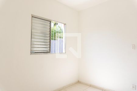 Quarto 2 de casa para alugar com 2 quartos, 100m² em Conj. Res. Butanta, São Paulo
