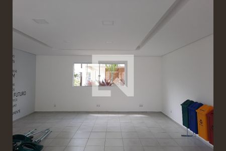 Apartamento para alugar com 43m², 2 quartos e 1 vagaÁrea comum - Salão de festas