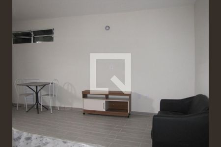 Casa à venda com 400m², 12 quartos e sem vagaStudio - Casa 3