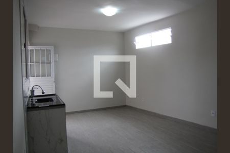 Casa à venda com 400m², 12 quartos e sem vagaSala/cozinha - Casa 2