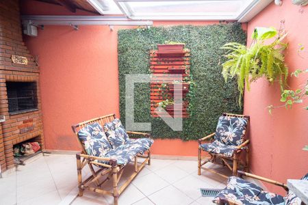 Casa à venda com 168m², 3 quartos e 4 vagas Casa à venda com 168m², 3 quartos e 4 vagasChurrasqueira