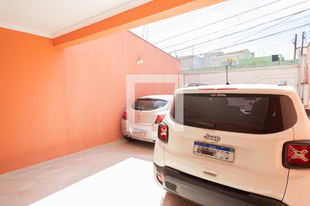 Casa à venda com 168m², 3 quartos e 4 vagas Casa à venda com 168m², 3 quartos e 4 vagasGaragem