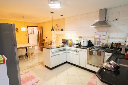 Casa à venda com 168m², 3 quartos e 4 vagas Casa à venda com 168m², 3 quartos e 4 vagasCozinha