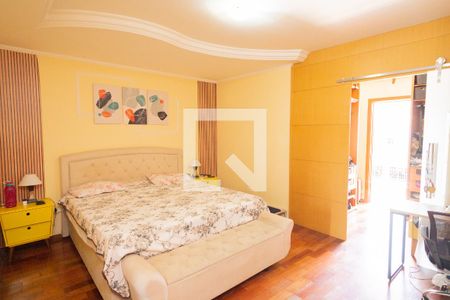 Casa à venda com 168m², 3 quartos e 4 vagas Casa à venda com 168m², 3 quartos e 4 vagasSuíte 3