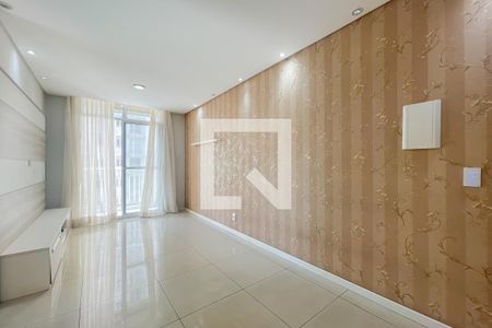 Sala de apartamento para alugar com 2 quartos, 55m² em São Pedro, Osasco