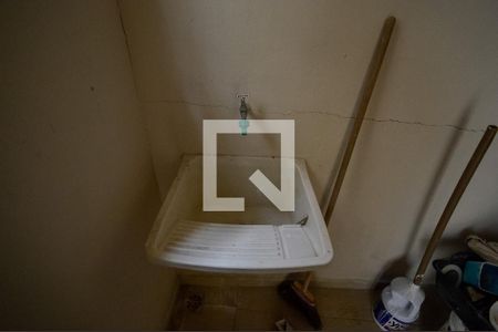 Casa de condomínio à venda com 80m², 2 quartos e 1 vagaÁrea de Serviço