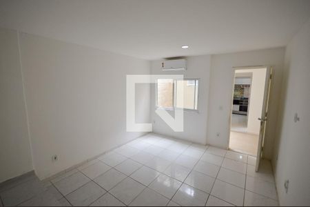 Casa de condomínio à venda com 80m², 2 quartos e 1 vagaQuarto 2