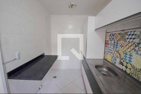 Casa de condomínio à venda com 80m², 2 quartos e 1 vagaCozinha