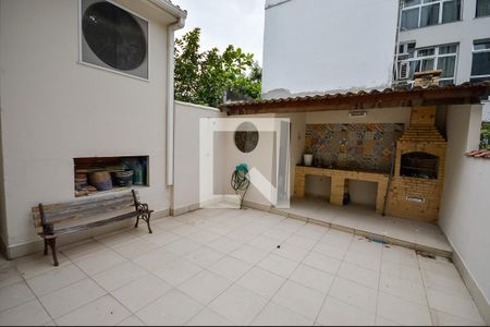 Casa de condomínio à venda com 80m², 2 quartos e 1 vagaÁrea Externa