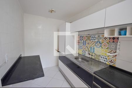 Casa de condomínio à venda com 80m², 2 quartos e 1 vagaCozinha