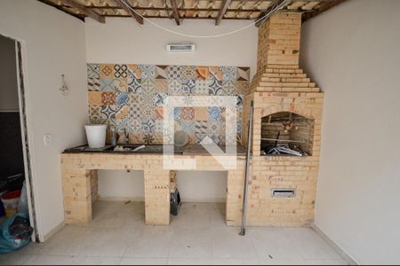 Casa de condomínio à venda com 80m², 2 quartos e 1 vagaÁrea Externa