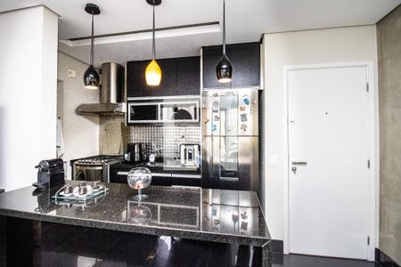 Apartamento à venda com 101m², 2 quartos e 1 vagaCozinha- balcão americano 
