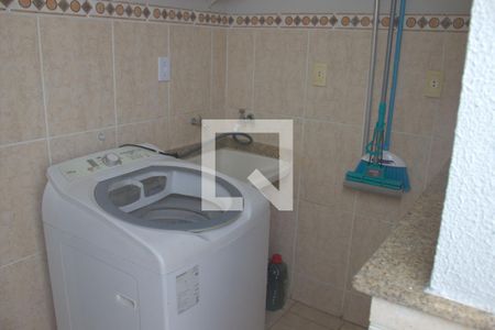 Casa para alugar com 370m², 5 quartos e 3 vagasÁrea de Serviço