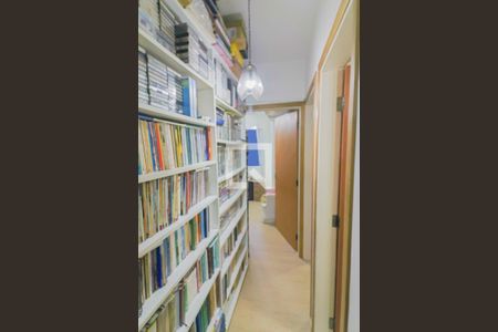 Apartamento à venda com 60m², 2 quartos e 1 vagaCorredor Quartos