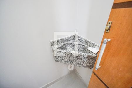 Lavabo de casa à venda com 3 quartos, 106m² em Vila Santa Isabel, São Paulo