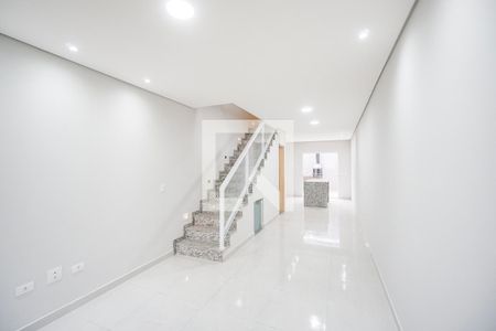 Sala de casa à venda com 3 quartos, 106m² em Vila Santa Isabel, São Paulo