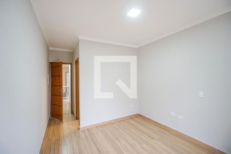 Casa à venda com 106m², 3 quartos e 2 vagasSuíte