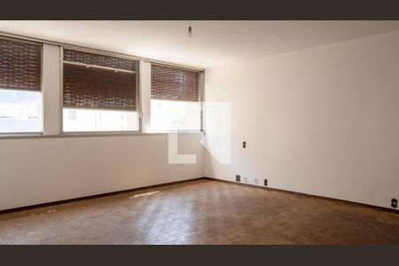 Apartamento à venda com 598m², 8 quartos e 3 vagasQuarto 1