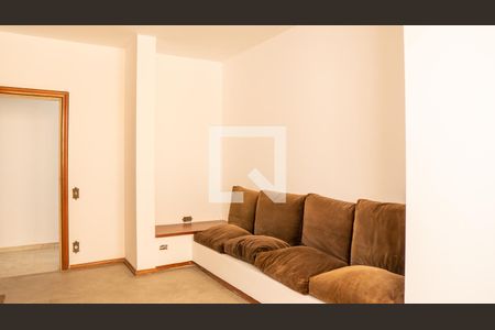Apartamento à venda com 598m², 8 quartos e 3 vagasQuarto 5