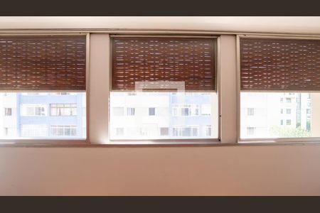 Apartamento à venda com 598m², 8 quartos e 3 vagasQuarto 2