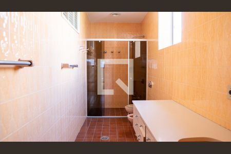 Apartamento à venda com 598m², 8 quartos e 3 vagasBanheiro da Suíte 3