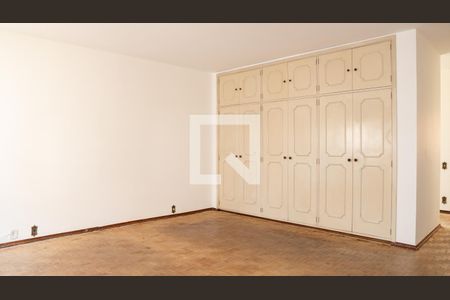 Apartamento à venda com 598m², 8 quartos e 3 vagasQuarto 1