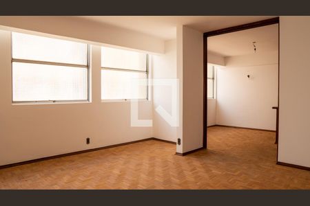 Apartamento à venda com 598m², 8 quartos e 3 vagasSala