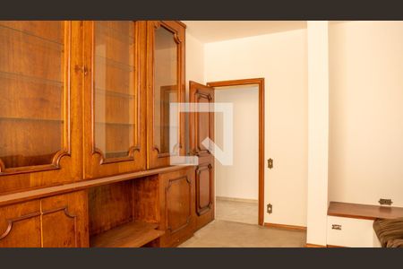 Apartamento à venda com 598m², 8 quartos e 3 vagasQuarto 5