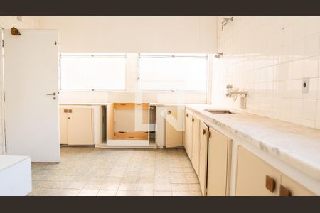 Apartamento à venda com 598m², 8 quartos e 3 vagasCozinha