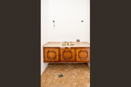 Apartamento à venda com 598m², 8 quartos e 3 vagasLavabo